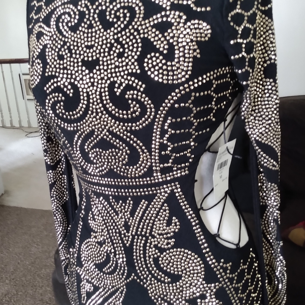 Dress - Picture 10 of 11